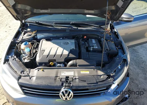 2014 Volkswagen Jetta 2.0L Tdi from USA, damaged, VIN 3VWLL7AJ8EM391596